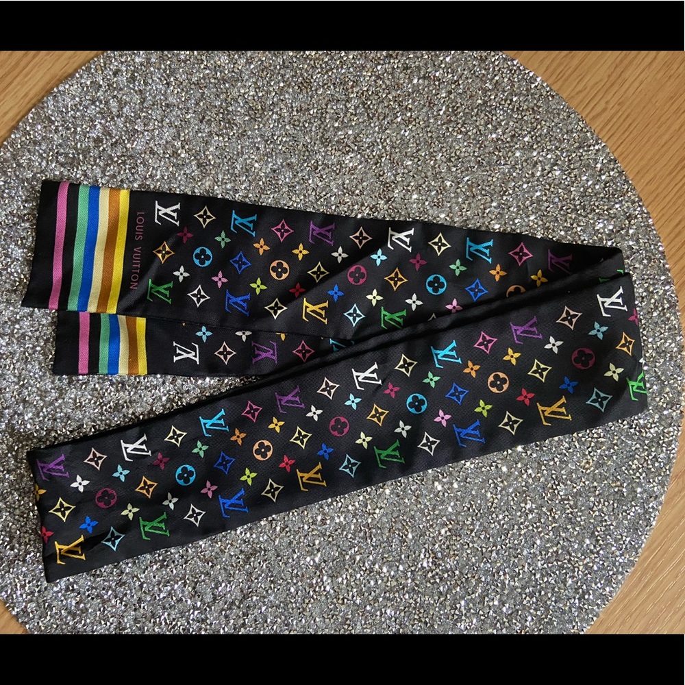 Louis Vuitton Multicolor Bandeu